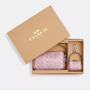 Coach Blush Shoulder Bag with Mini Pouch metallic Pink Price Is Firm CCK96 NWT